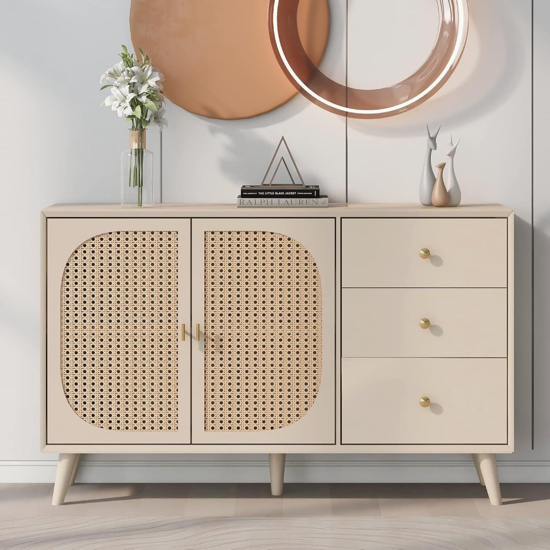 Une silhouette equilibree pour ce buffet avec portes, avec etageres, teinte noir vc5478935